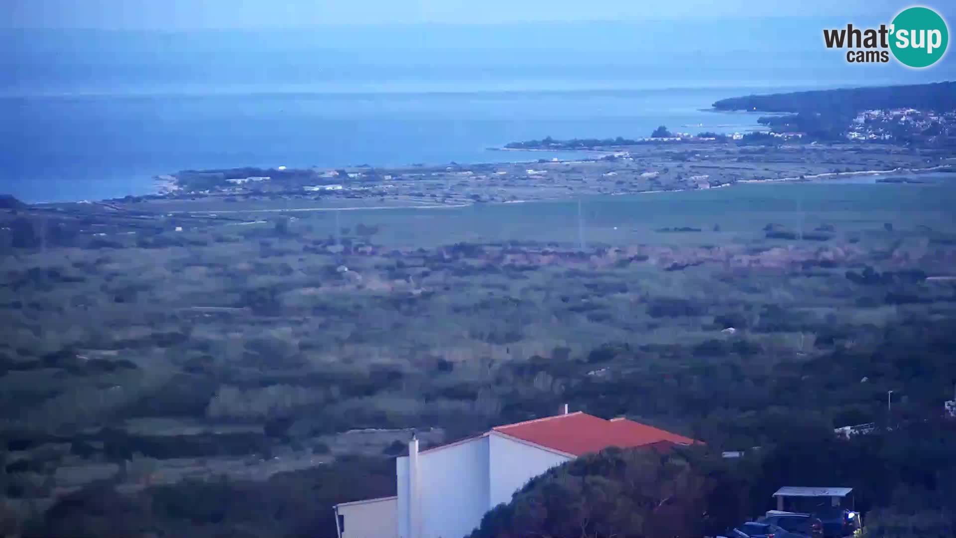 Vue de l’usine de fromage Gligora Kolan – île de Pag
