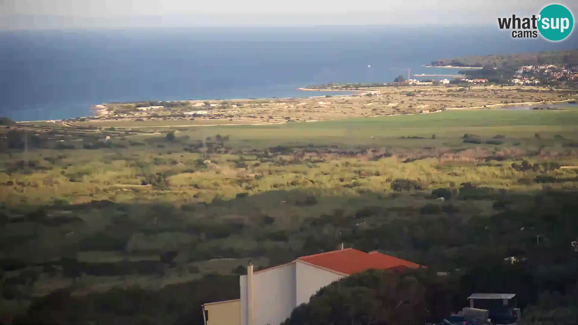 Vue de l’usine de fromage Gligora Kolan – île de Pag