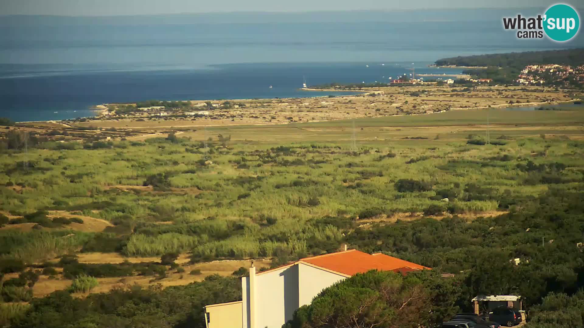 Vue de l’usine de fromage Gligora Kolan – île de Pag