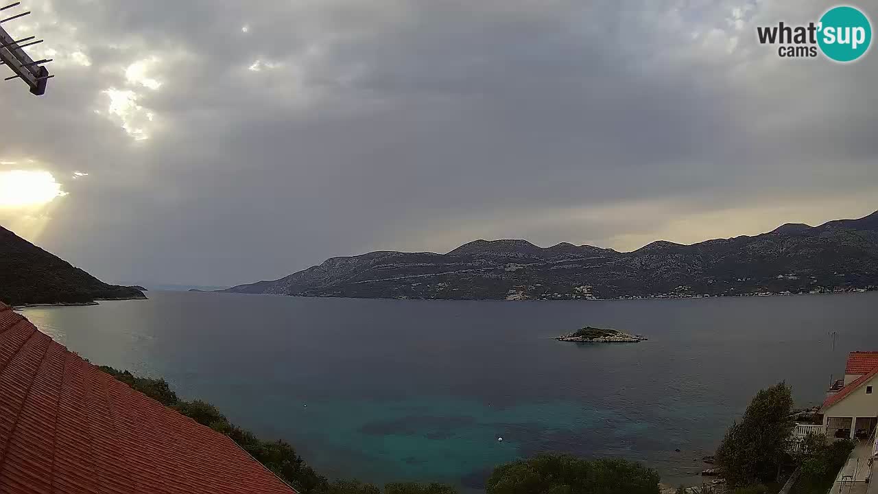Korčula live webcam – Tri Žala panorama verso Pelješac