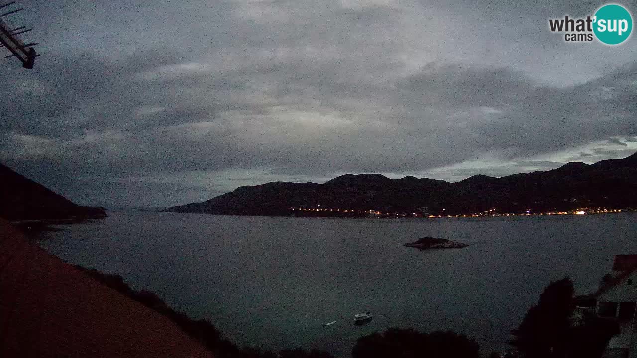 Korčula live webcam – Tri Žala panorama verso Pelješac