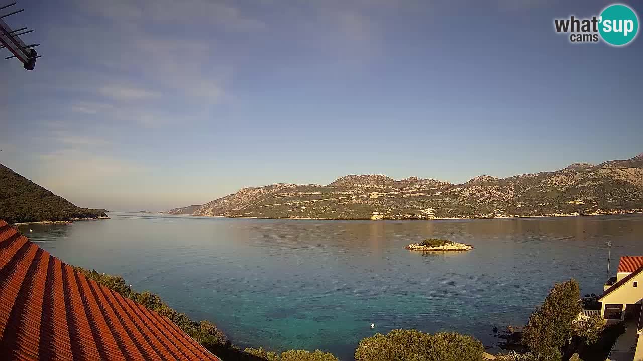 Korčula live webcam – Tri Žala panorama verso Pelješac