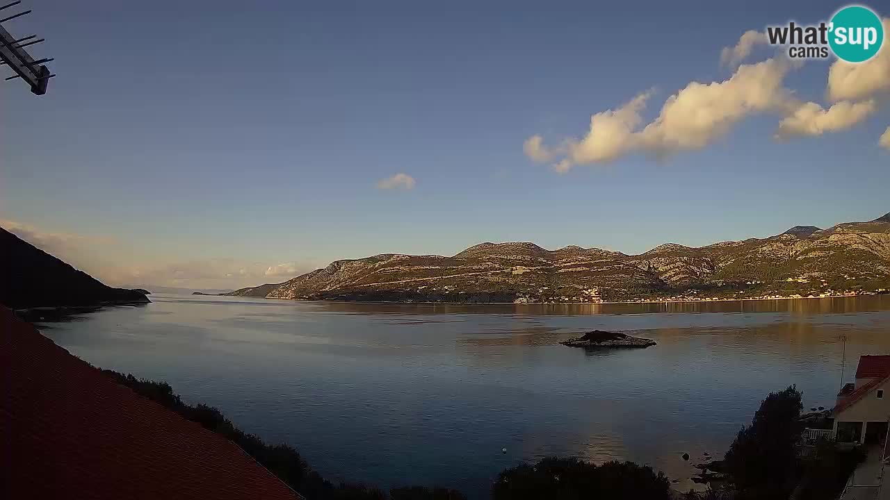 Live Korčula webcam – Tri Žala