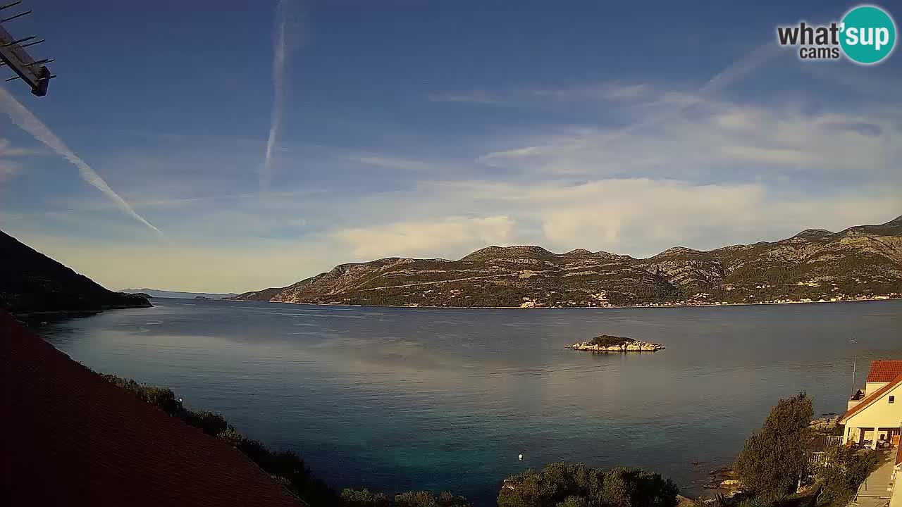 Korčula live webcam – Tri Žala panorama verso Pelješac