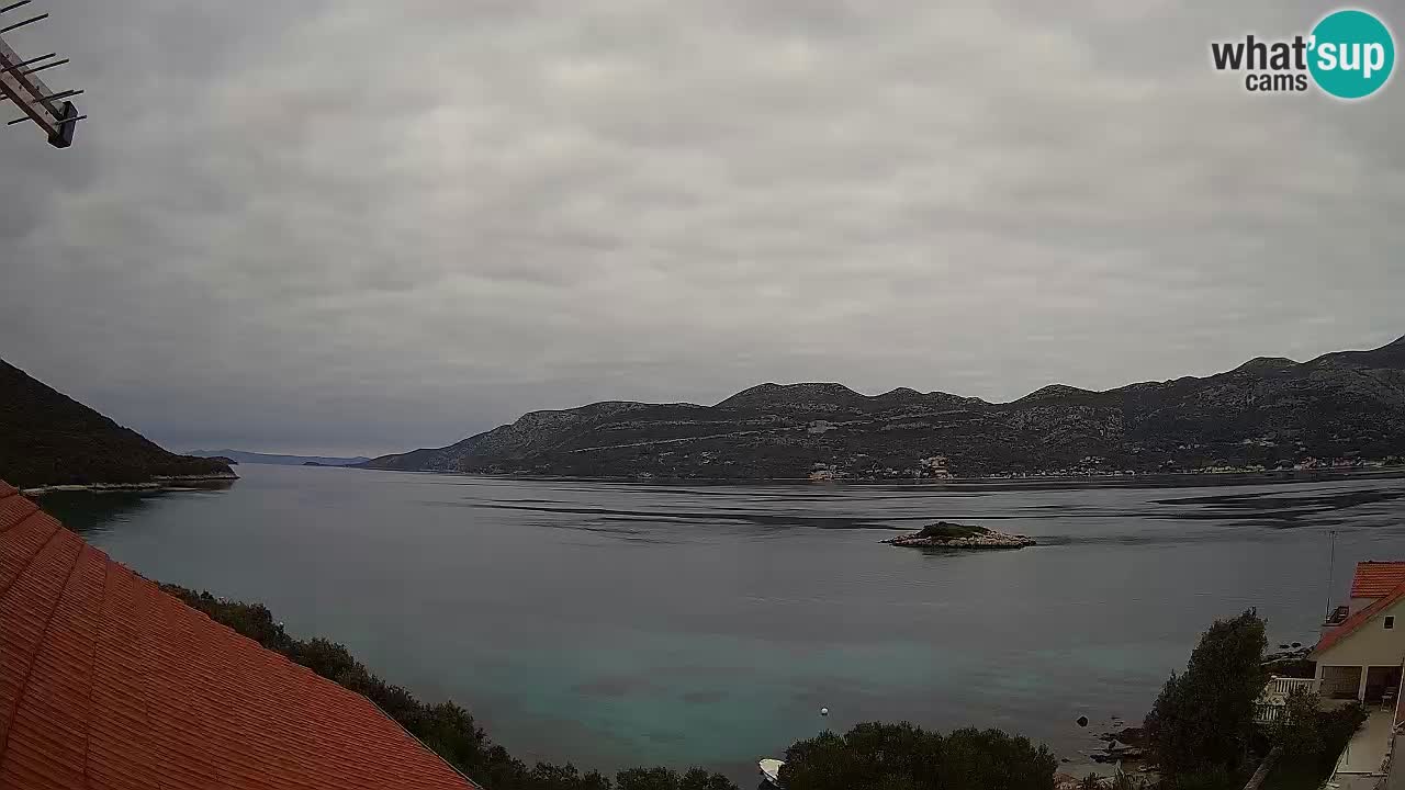 Korčula live webcam – Tri Žala panorama verso Pelješac