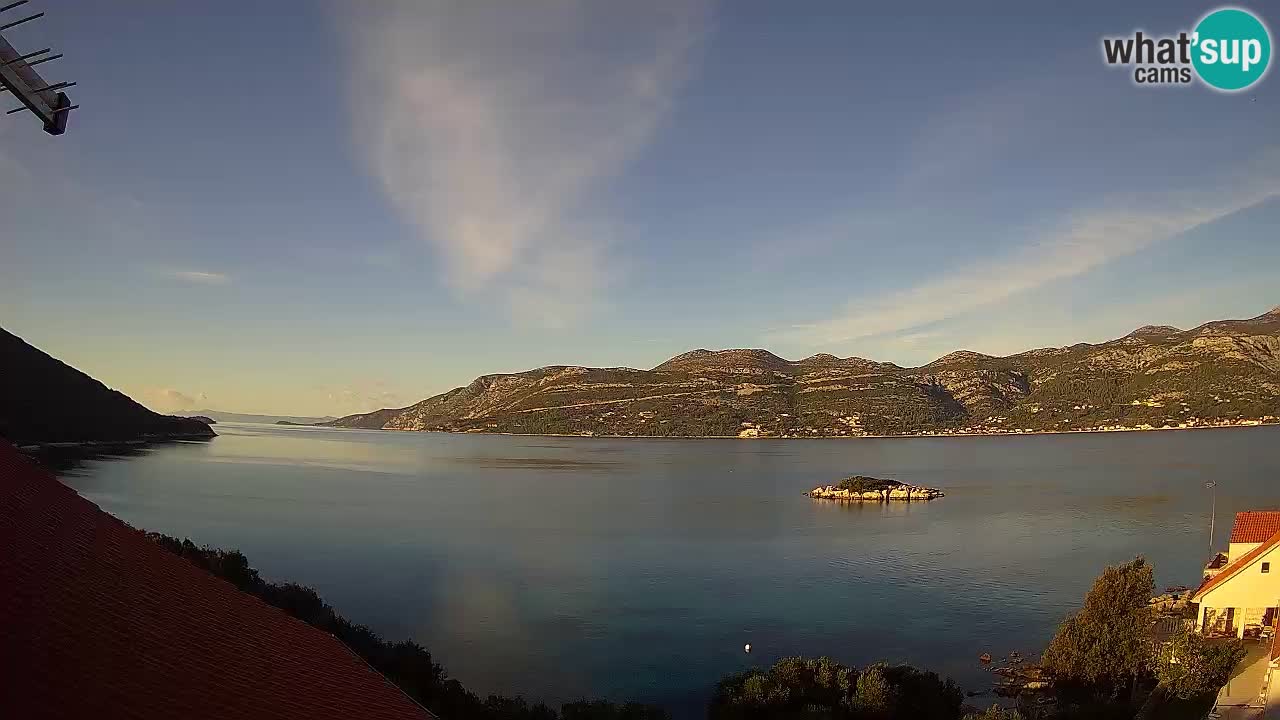 Korčula live webcam – Tri Žala panorama verso Pelješac