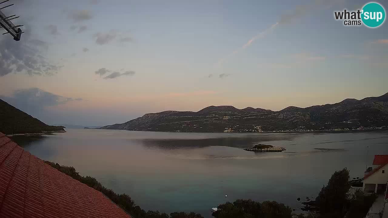 Korčula live webcam – Tri Žala panorama verso Pelješac