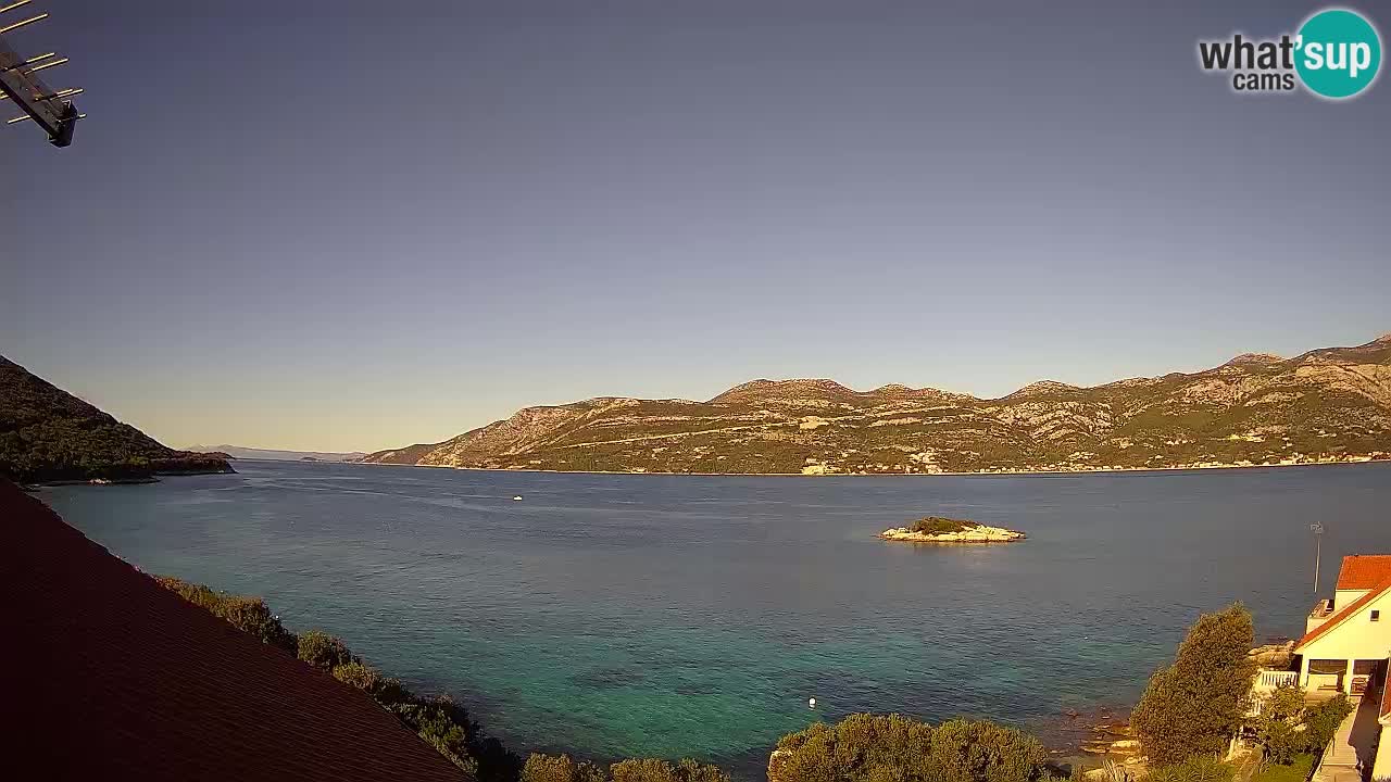 Korčula live webcam – Tri Žala panorama verso Pelješac