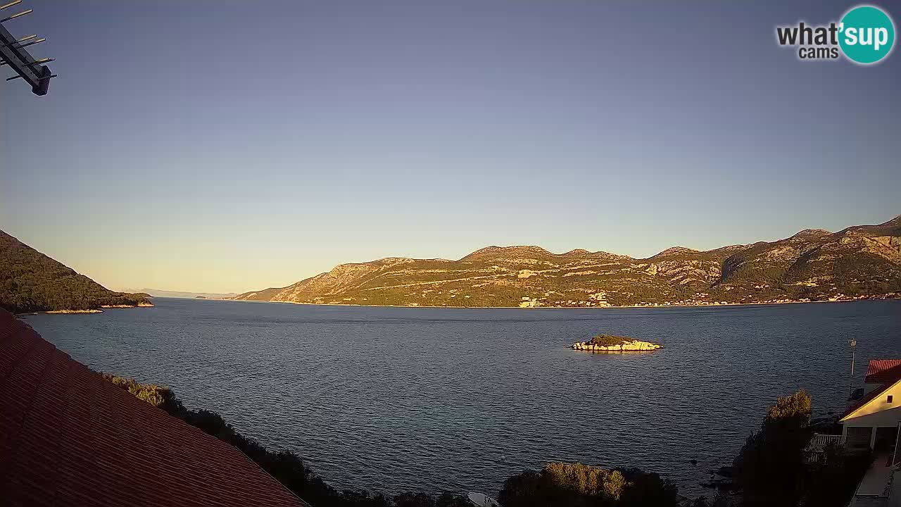 Live Korčula webcam – Tri Žala