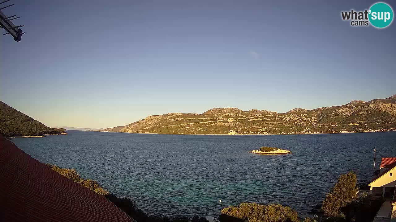 Korčula live webcam – Tri Žala panorama verso Pelješac