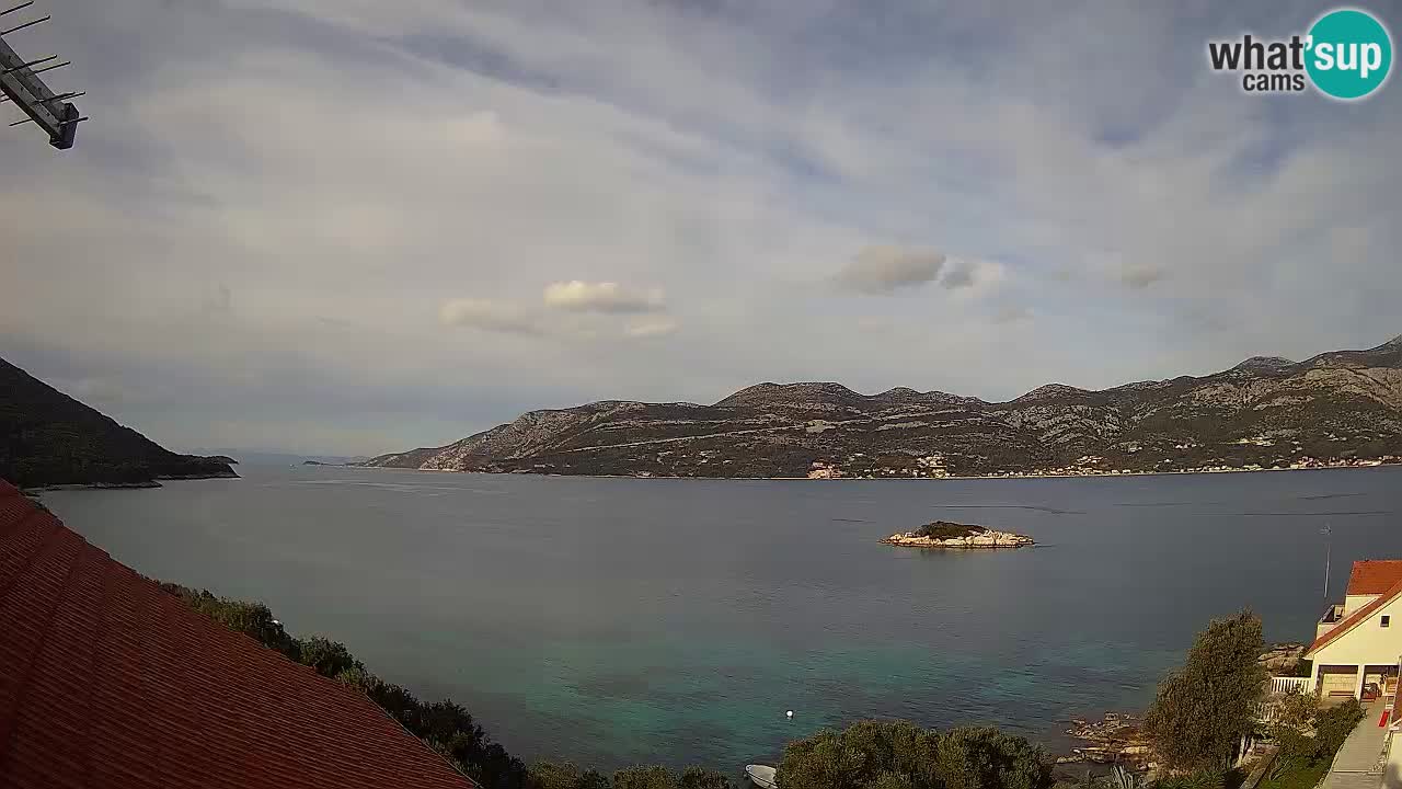 Live Korčula webcam – Tri Žala