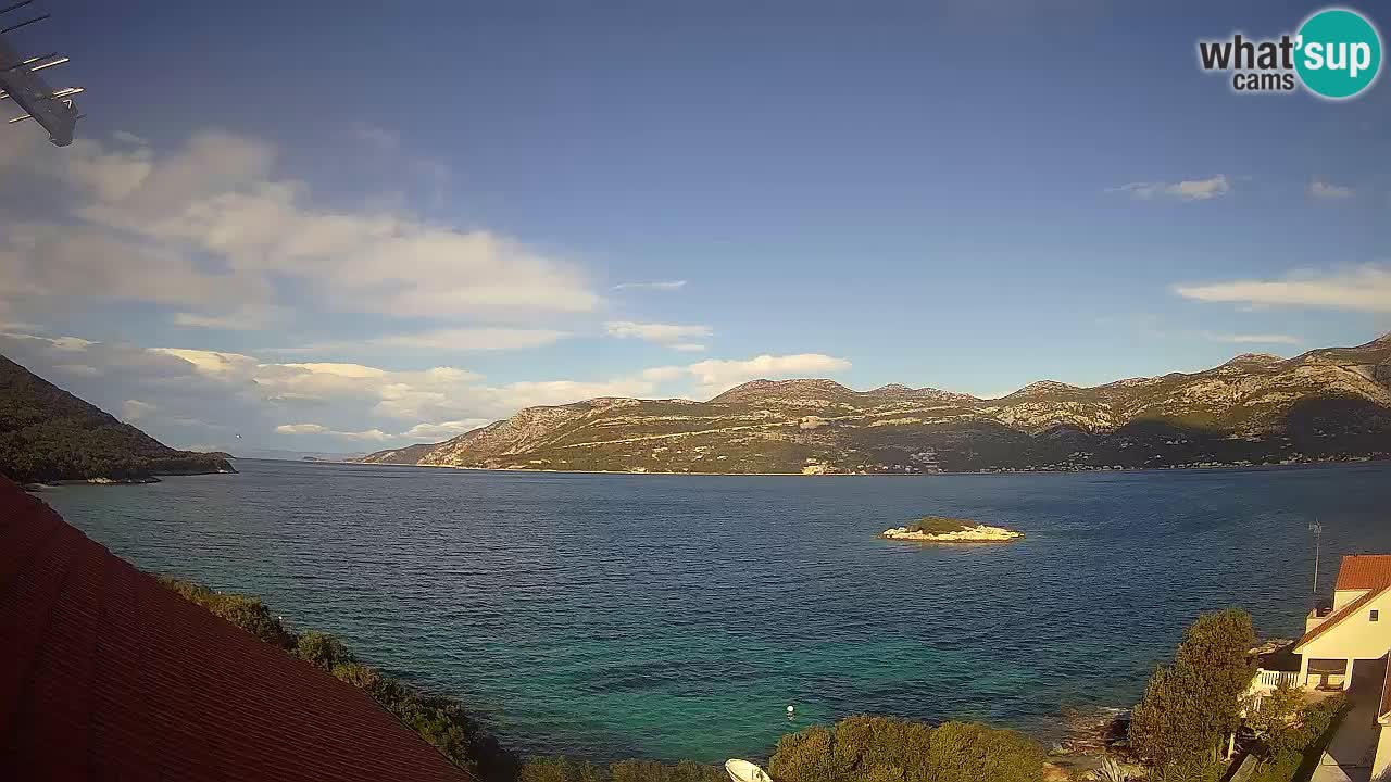 Korčula live webcam – Tri Žala panorama verso Pelješac