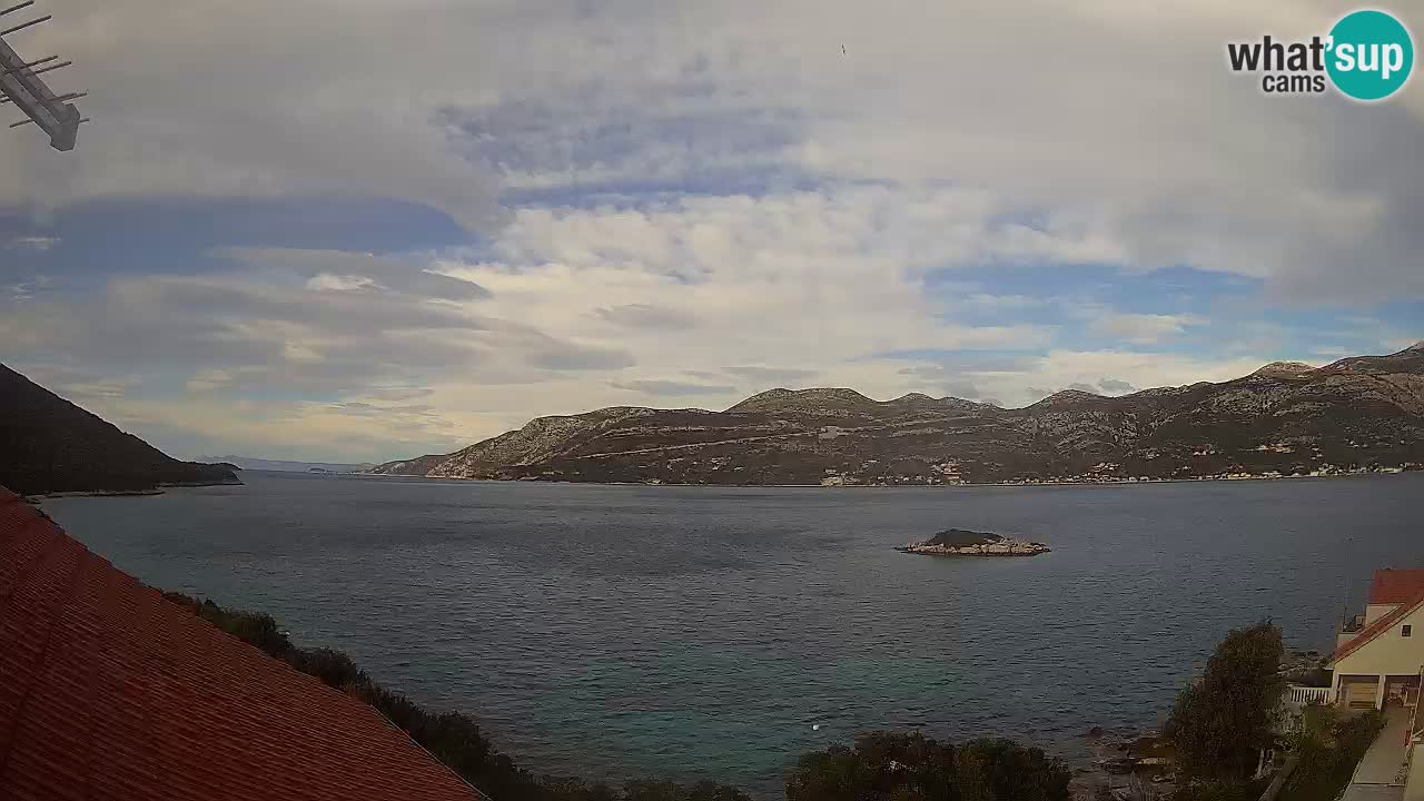 Live Korčula webcam – Tri Žala