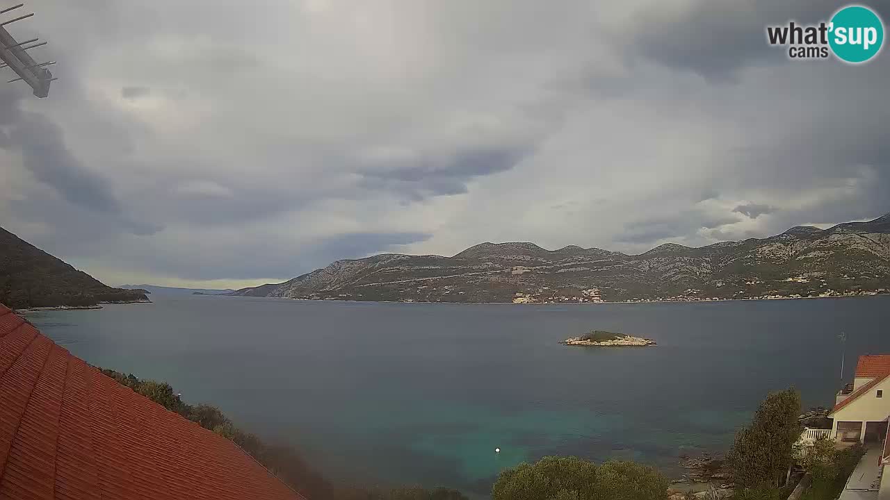 Live Korčula webcam – Tri Žala