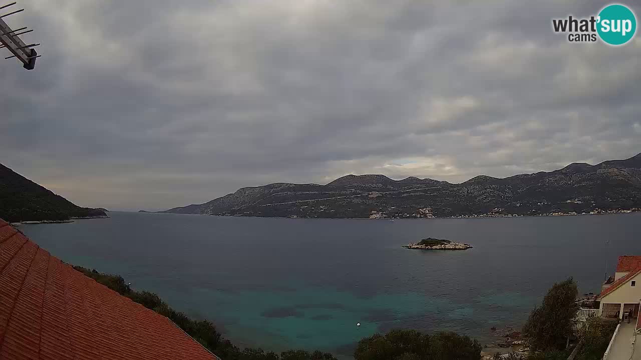 Live Korčula webcam – Tri Žala