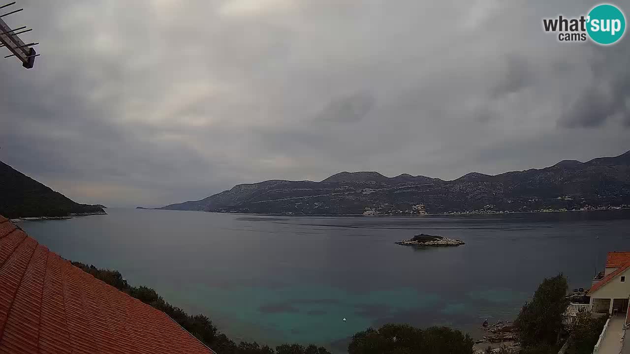 Live Korčula webcam – Tri Žala