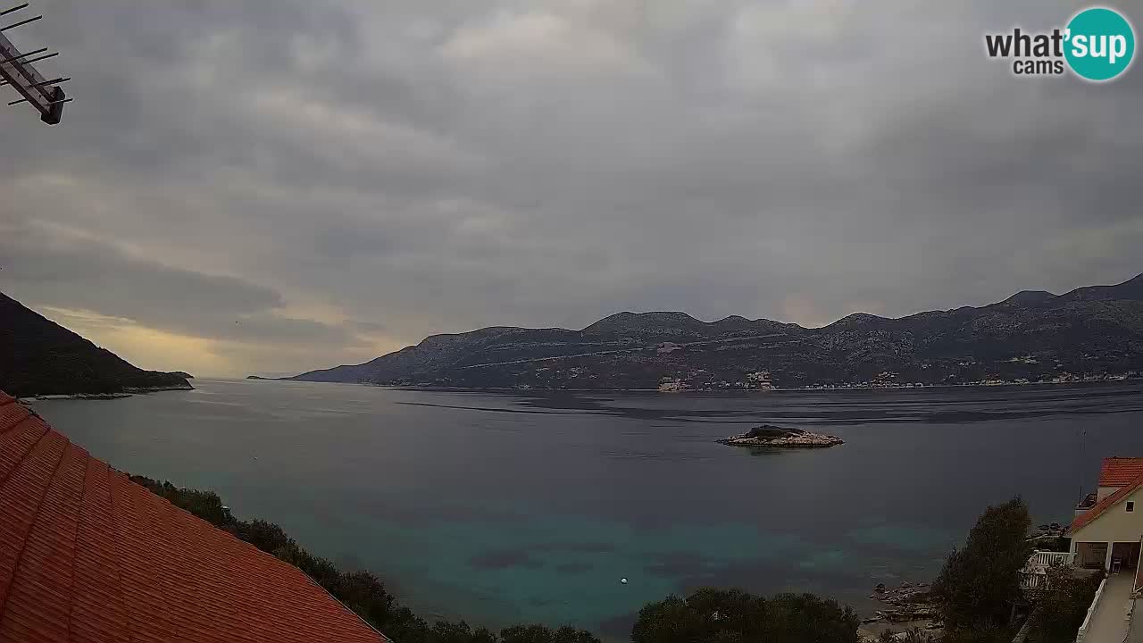 Korčula live webcam – Tri Žala panorama verso Pelješac