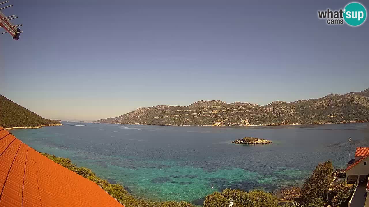 Live Korčula webcam – Tri Žala