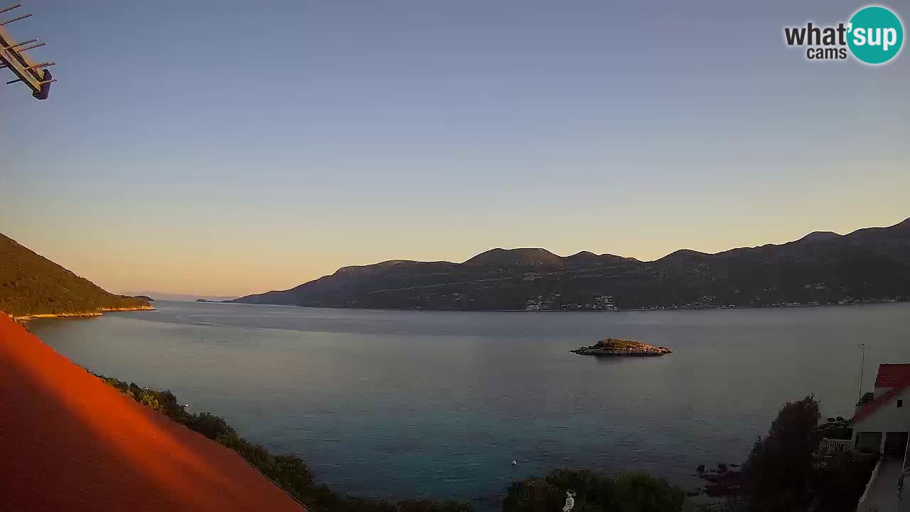 Korčula live webcam – Tri Žala panorama verso Pelješac