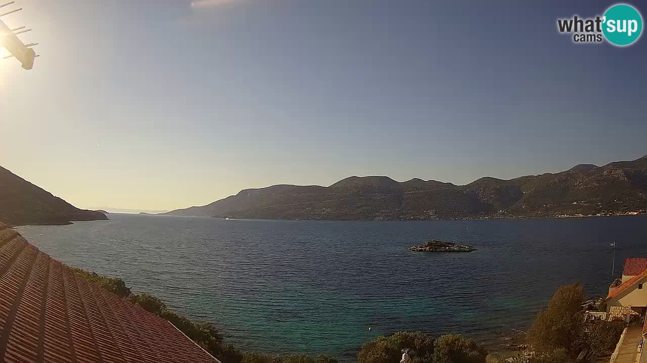 Live Korčula webcam – Tri Žala