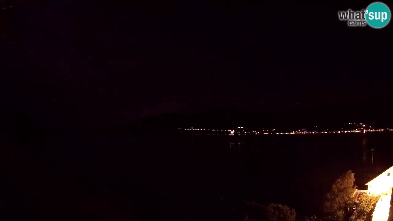 Korčula live webcam – Tri Žala panorama verso Pelješac