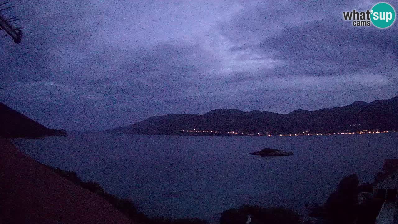 Korčula live webcam – Tri Žala panorama verso Pelješac