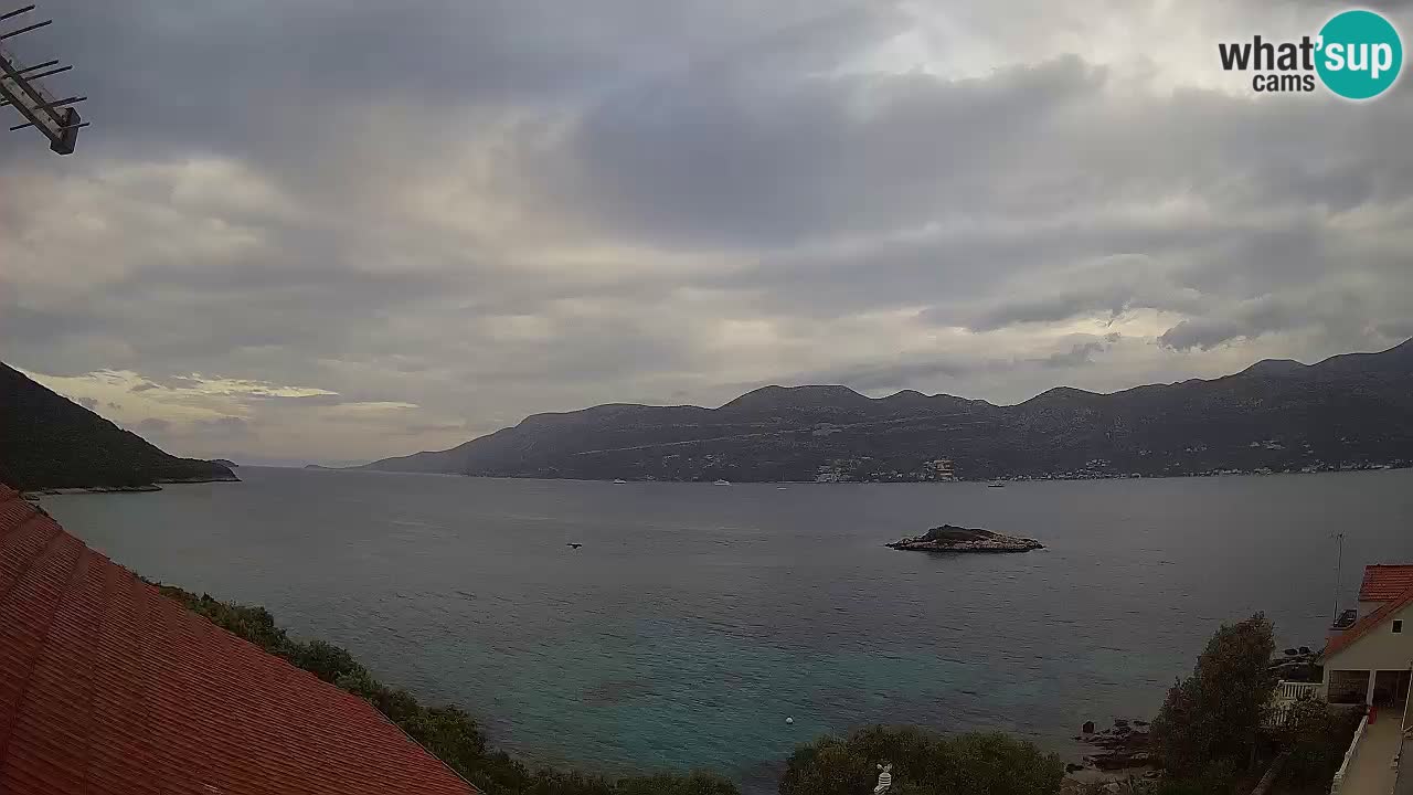 Live Korčula webcam – Tri Žala