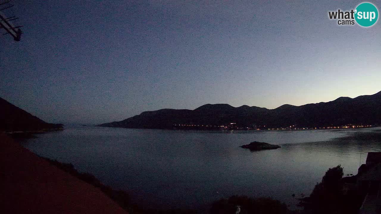 Korčula live webcam – Tri Žala panorama verso Pelješac