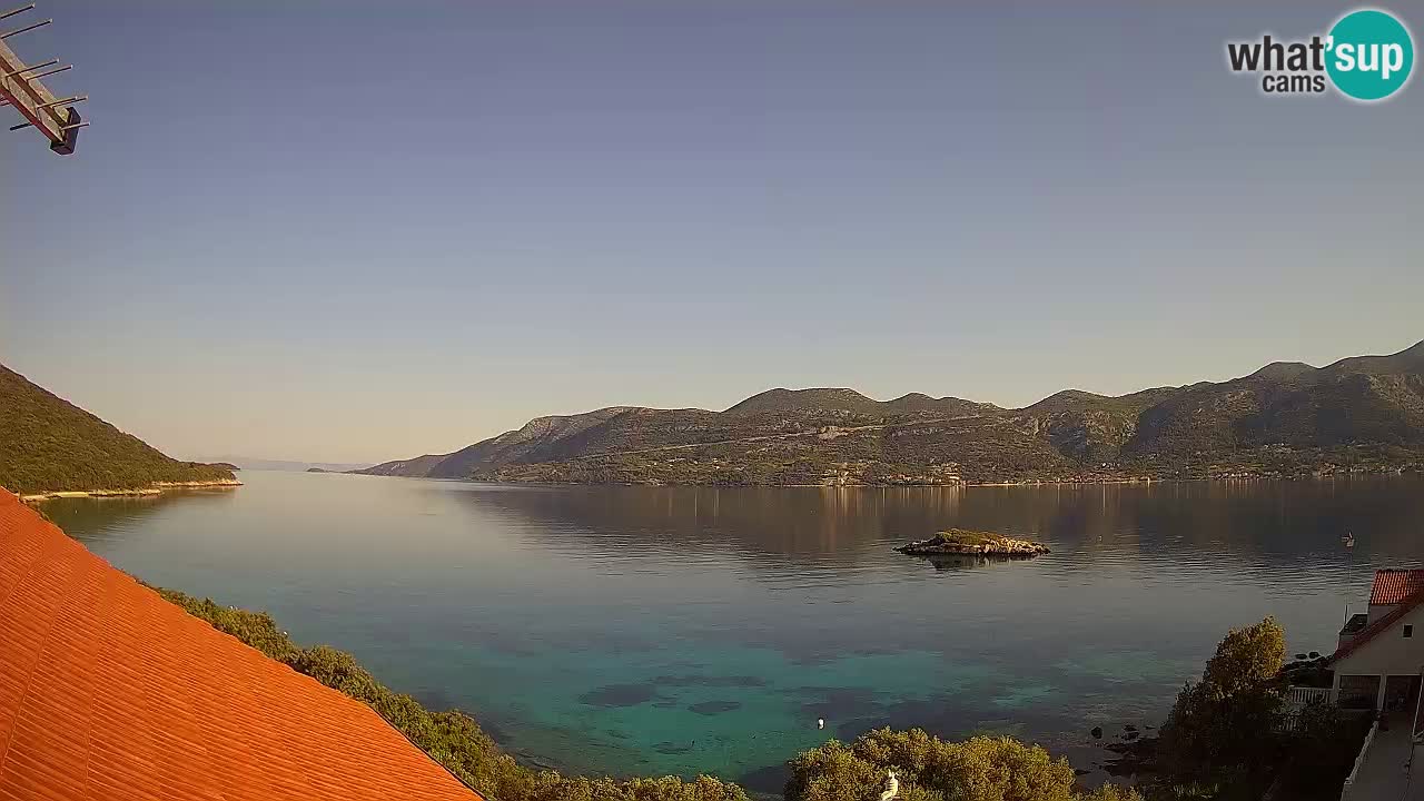 Korčula live webcam – Tri Žala panorama verso Pelješac