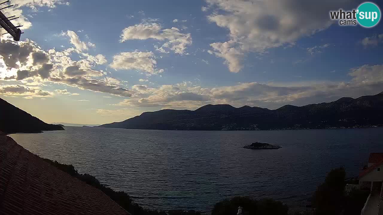 Korčula live webcam – Tri Žala panorama verso Pelješac