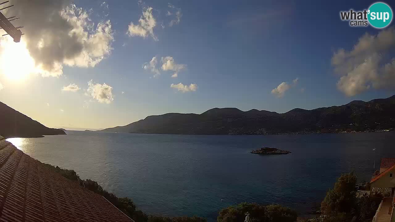 Live Korčula webcam – Tri Žala