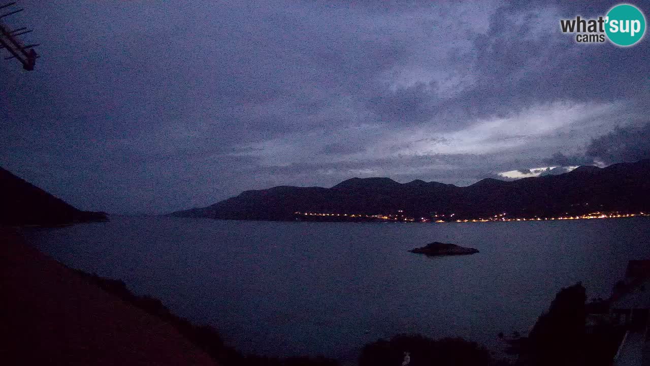 Korčula live webcam – Tri Žala panorama verso Pelješac