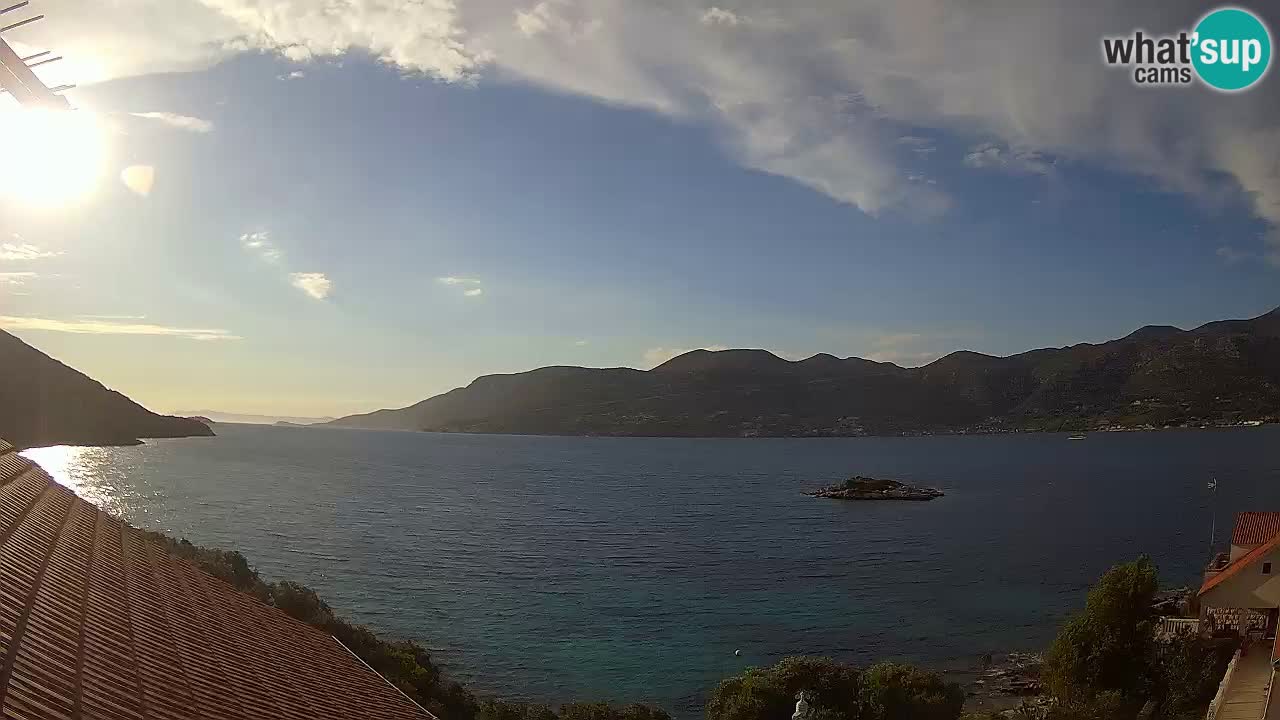 Live Korčula webcam – Tri Žala