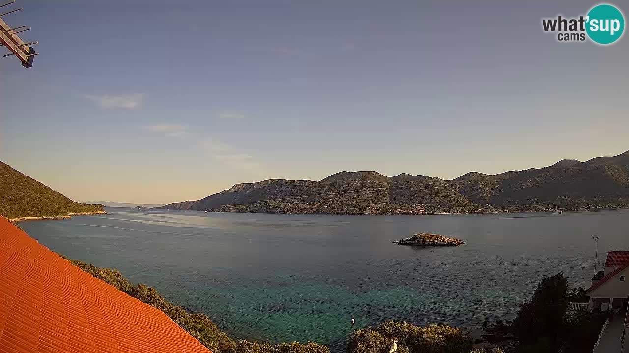 Live Korčula webcam – Tri Žala
