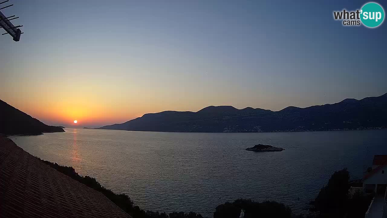 Live Korčula webcam – Tri Žala