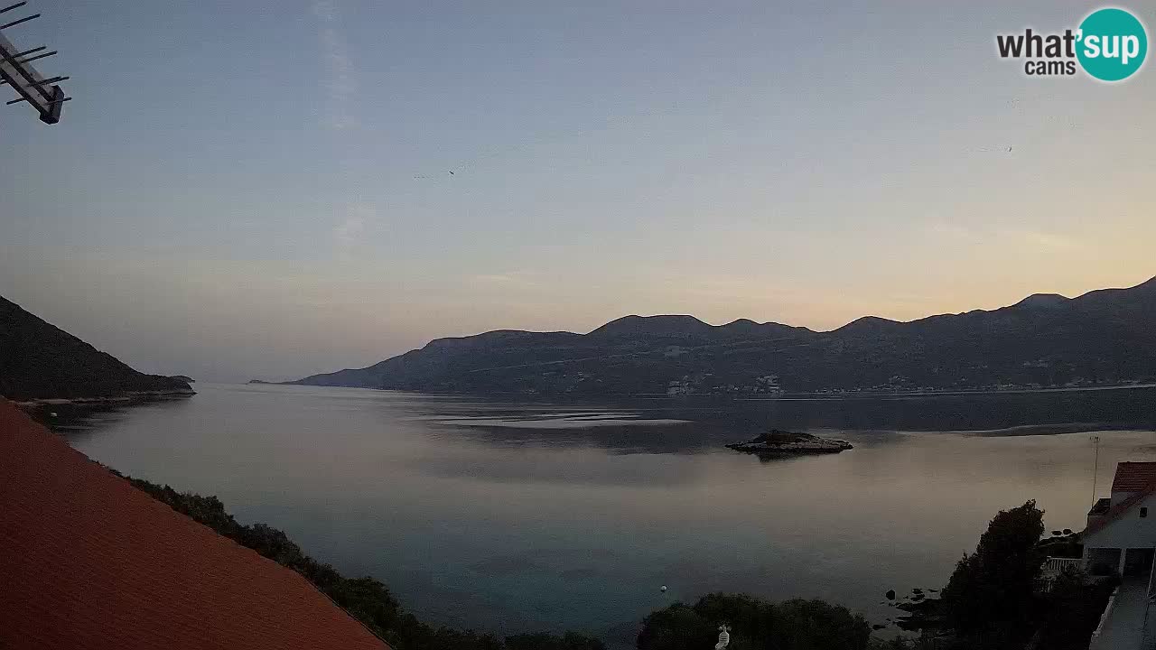 Korčula live webcam – Tri Žala panorama verso Pelješac