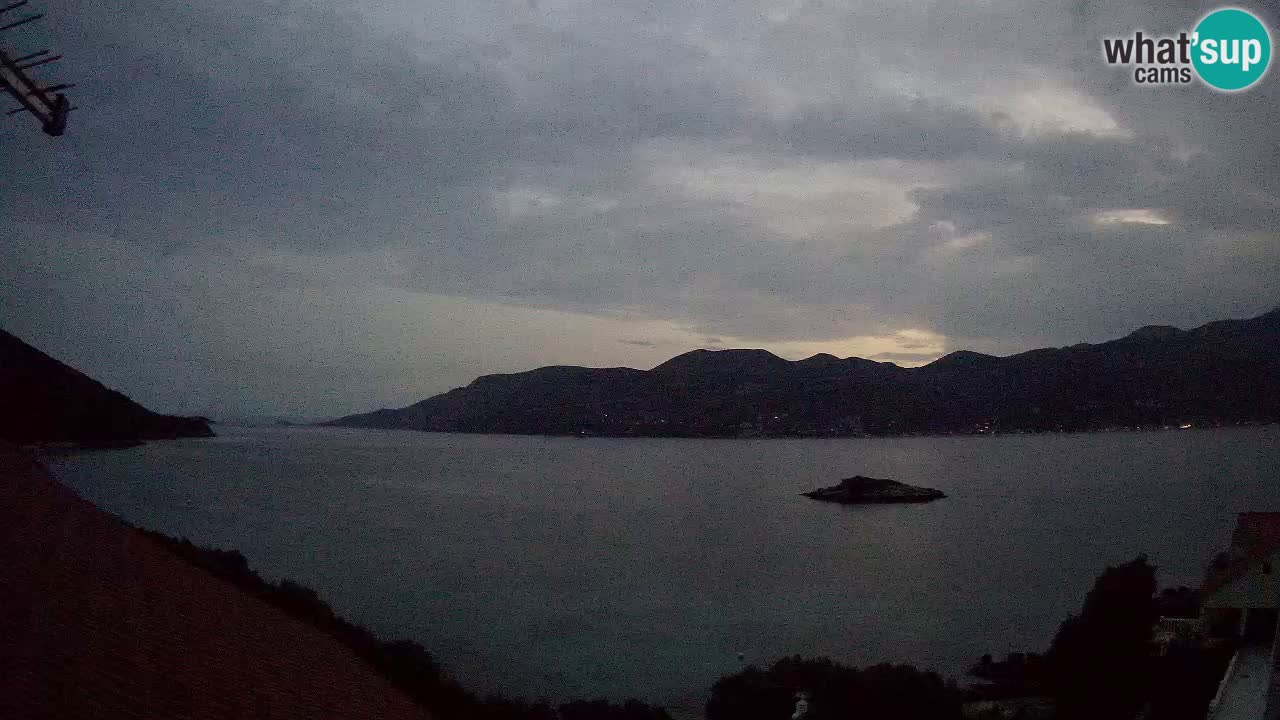 Korčula live webcam – Tri Žala panorama verso Pelješac
