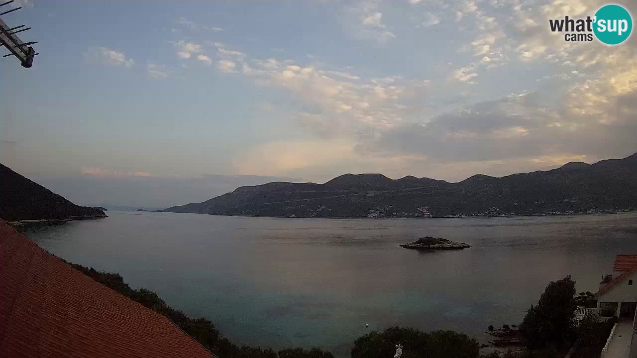 Korčula live webcam – Tri Žala panorama verso Pelješac