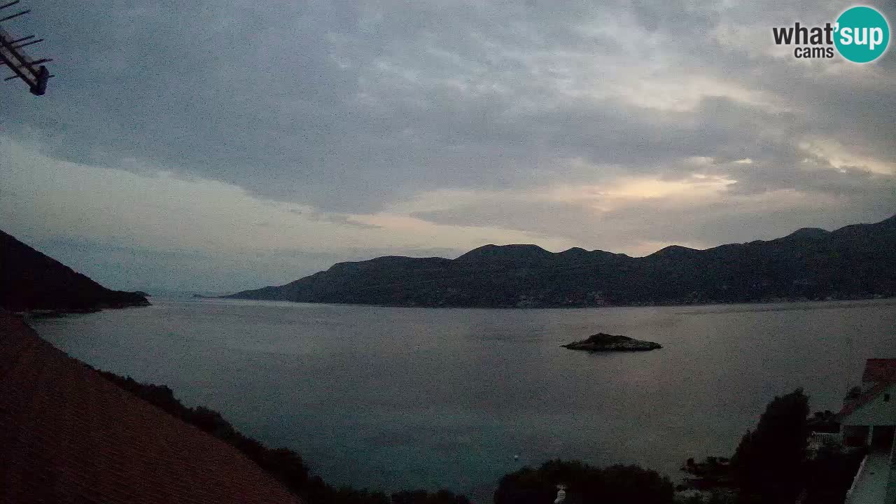 Korčula live webcam – Tri Žala panorama verso Pelješac