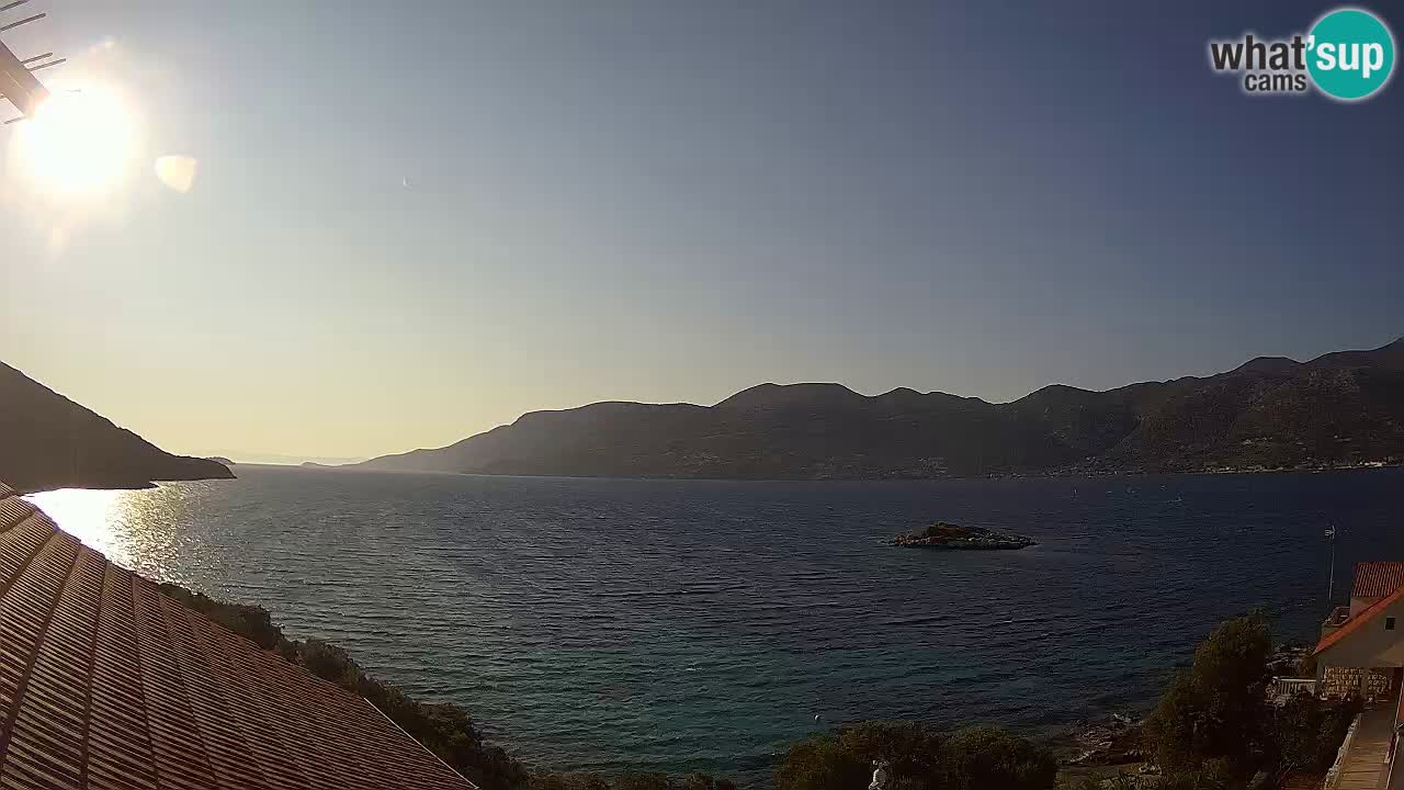 Live Korčula webcam – Tri Žala