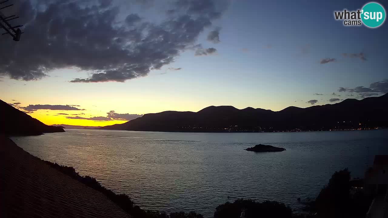 Live Korčula webcam – Tri Žala