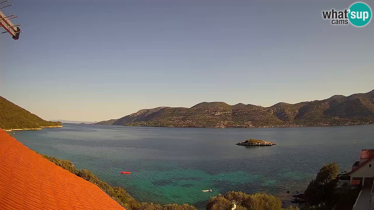 Korčula live webcam – Tri Žala panorama verso Pelješac