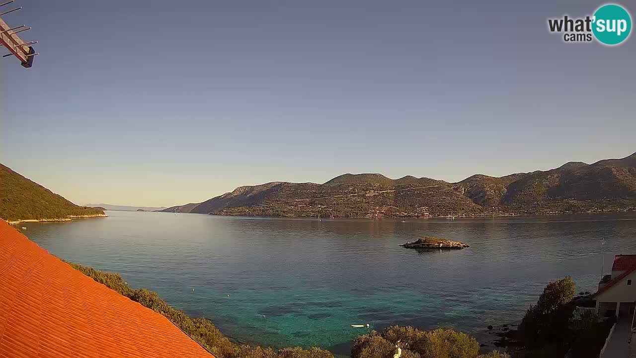 Korčula live webcam – Tri Žala panorama verso Pelješac