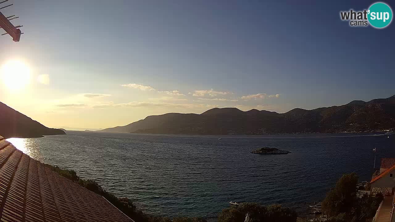 Live Korčula webcam – Tri Žala