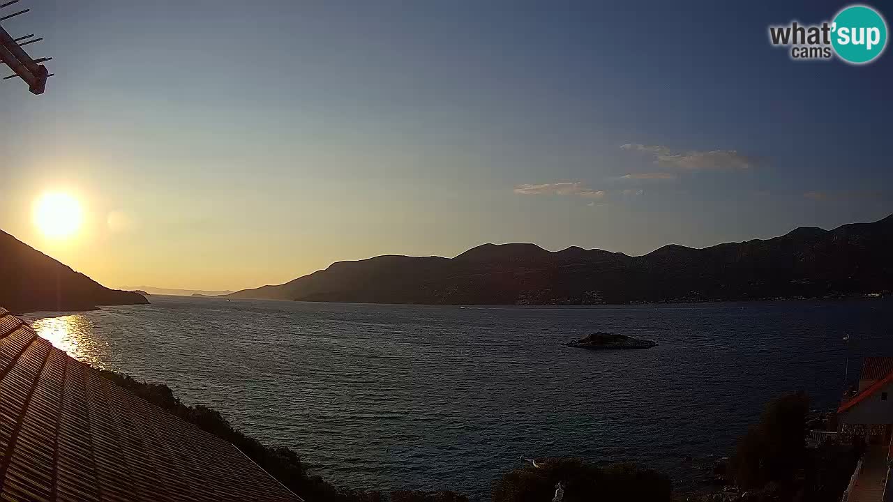 Live Korčula webcam – Tri Žala