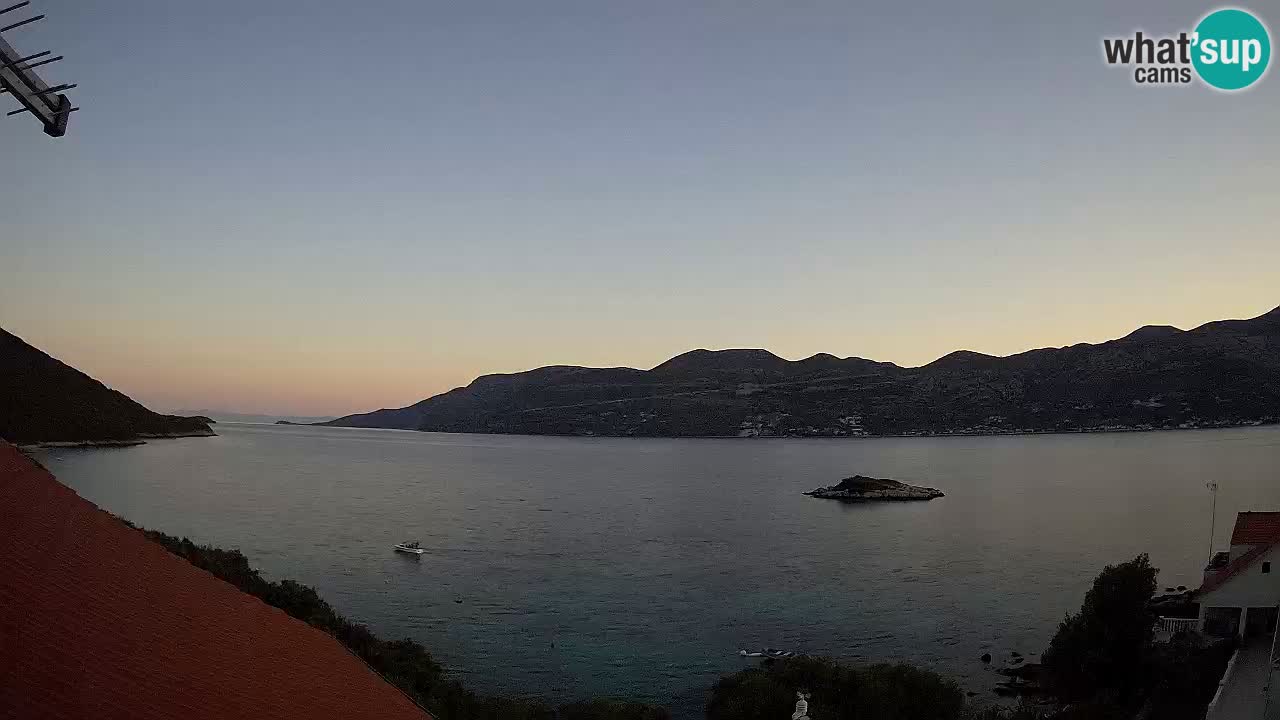 Live Korčula webcam – Tri Žala