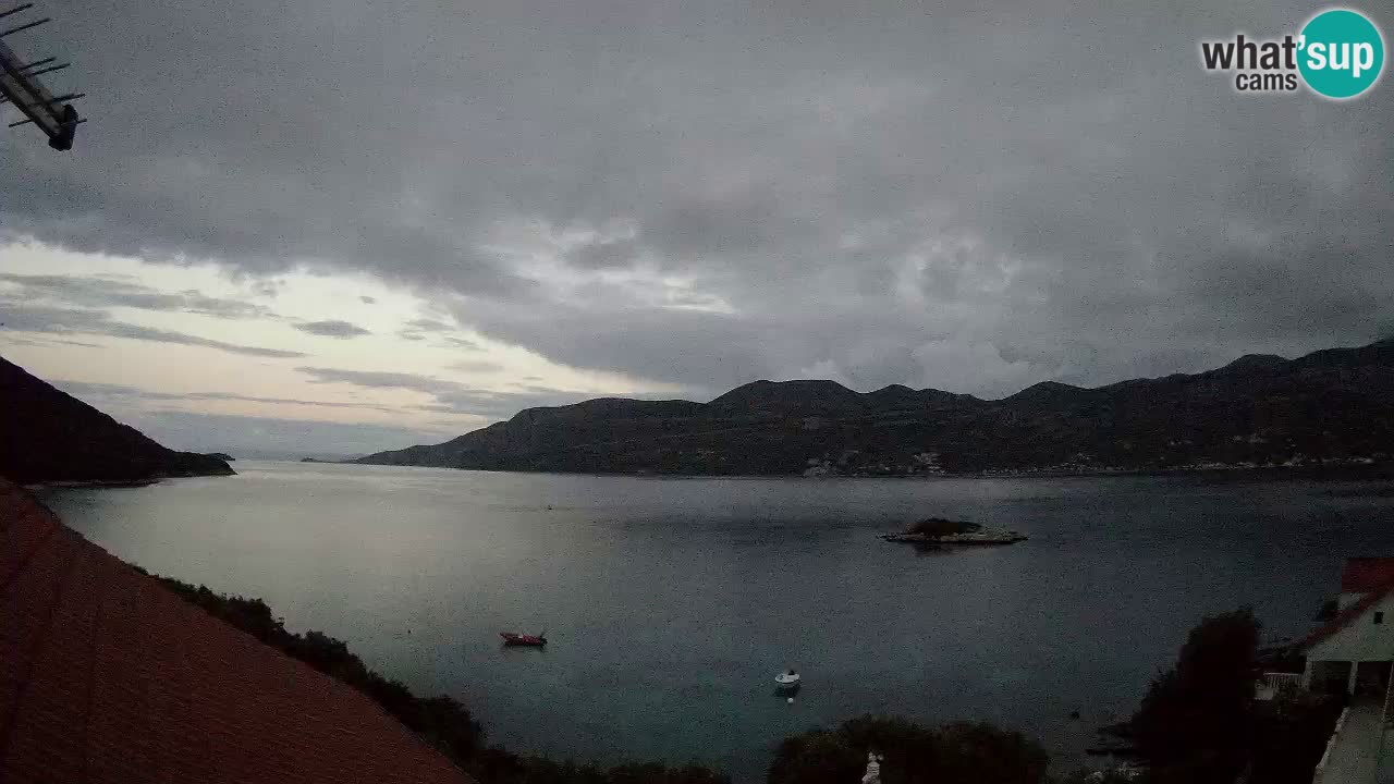 Korčula live webcam – Tri Žala panorama verso Pelješac