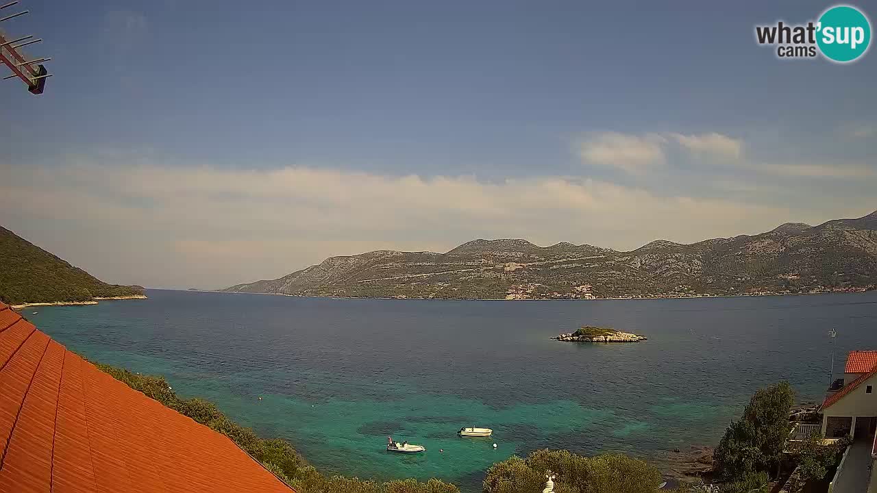 Korčula spletna kamera v živo – Tri Žala pogled na Pelješac