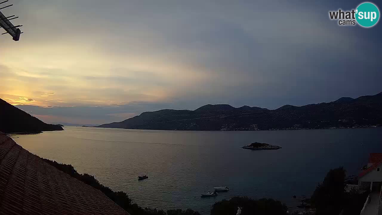 Korčula live webcam – Tri Žala panorama verso Pelješac