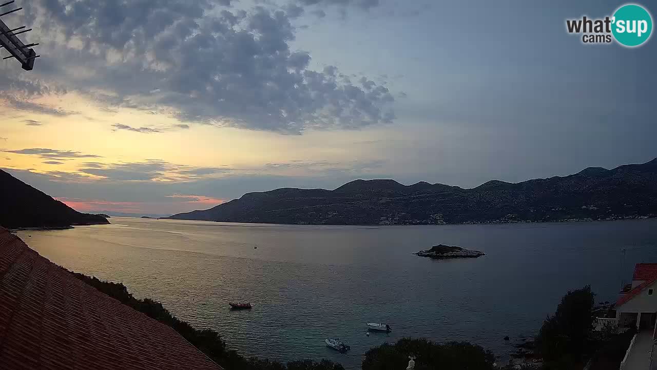 Korčula live webcam – Tri Žala panorama verso Pelješac